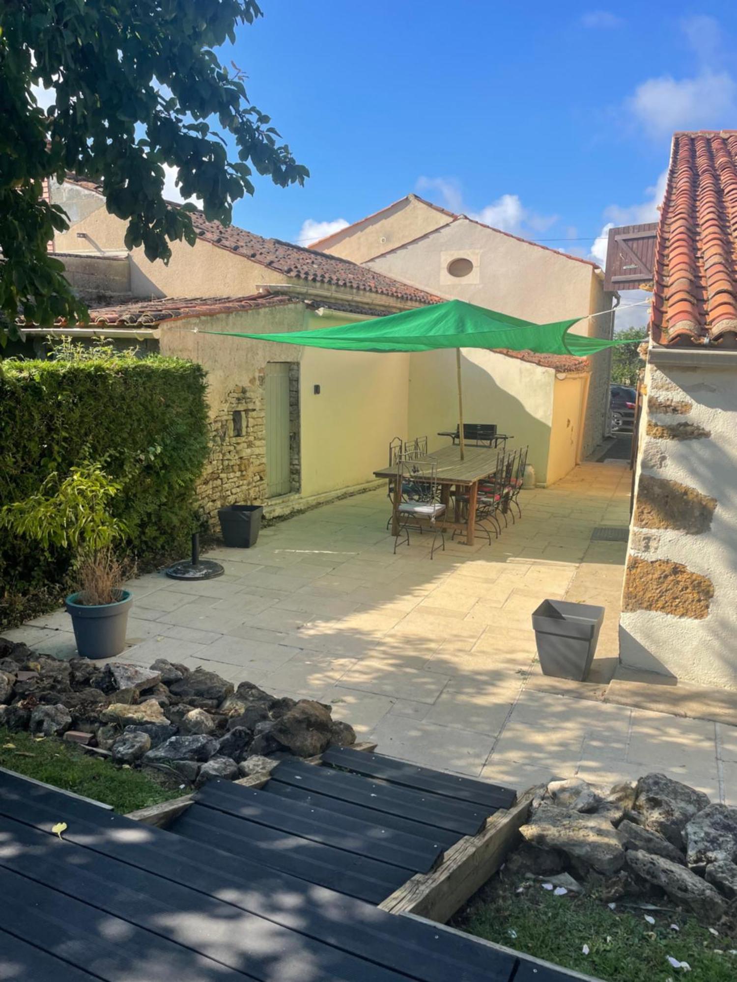 Ogite'85 La Chapelle-Themer Luaran gambar